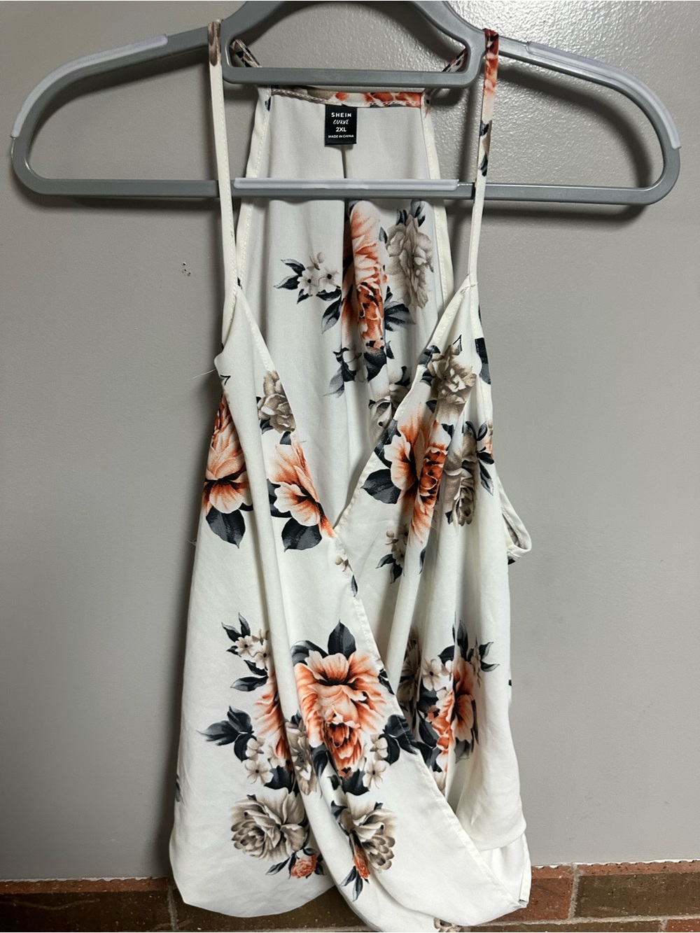 SHEIN White Floral Wrap Cami with Peach & Taupe Roses